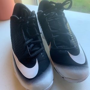 Nike vapor cleat -6Y US youth